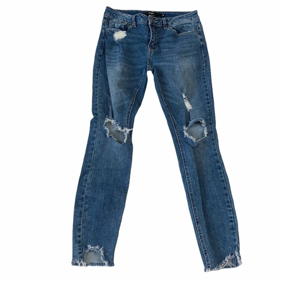 Harper Denim - Harper Mid Rise‎ Skinny Distressed Denim mid rise Jeans Size 28
